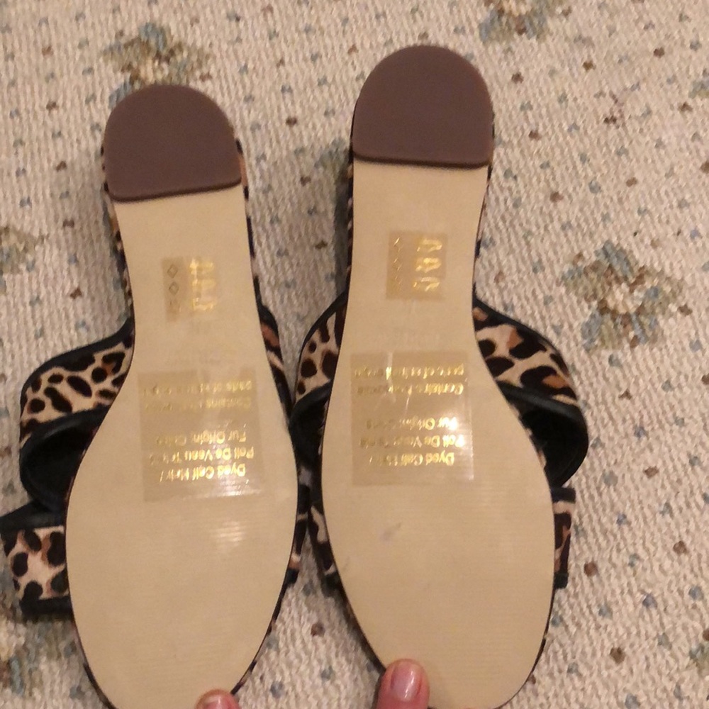 Sandals - Picture 2 of 3
